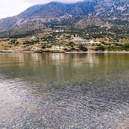 Tholos Alexandra'S Beachfront House Kavoúsion Buitenkant foto