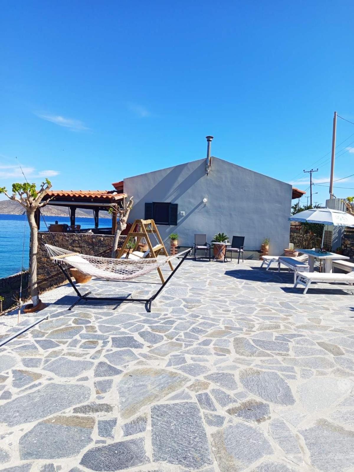 Tholos Alexandra'S Beachfront House Kavoúsion Kamer foto